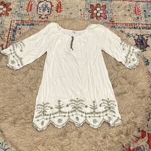 Elegant White and Green Embroidered Mini Dress